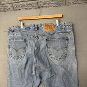Levi Strauss 505 Jeans Mens 42 x 30 Light Wash Straight Fit Denim Pants